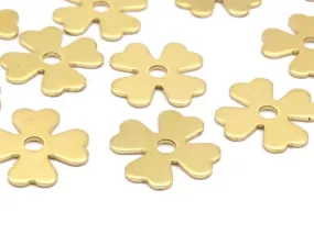 24 Raw Brass Clovers (14x0.80mm) A0925