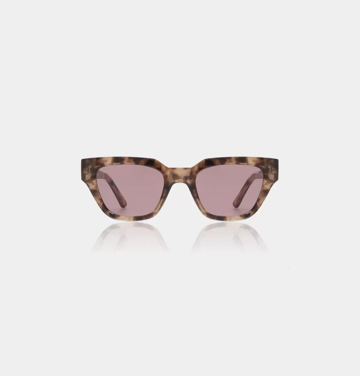 A. Kjrbede sunglasses Kaws Coquina