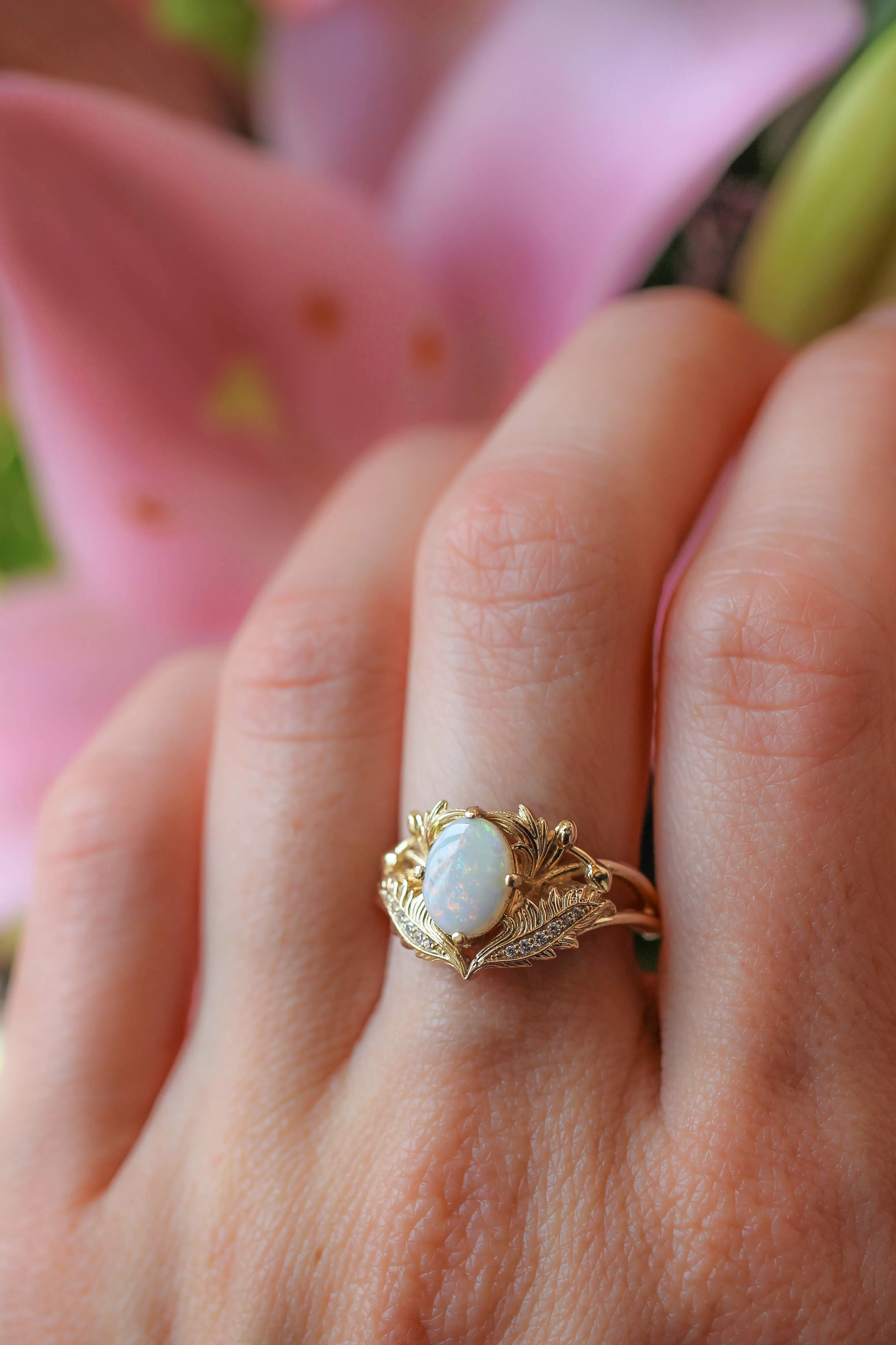 Adonis | oval gemstone setting