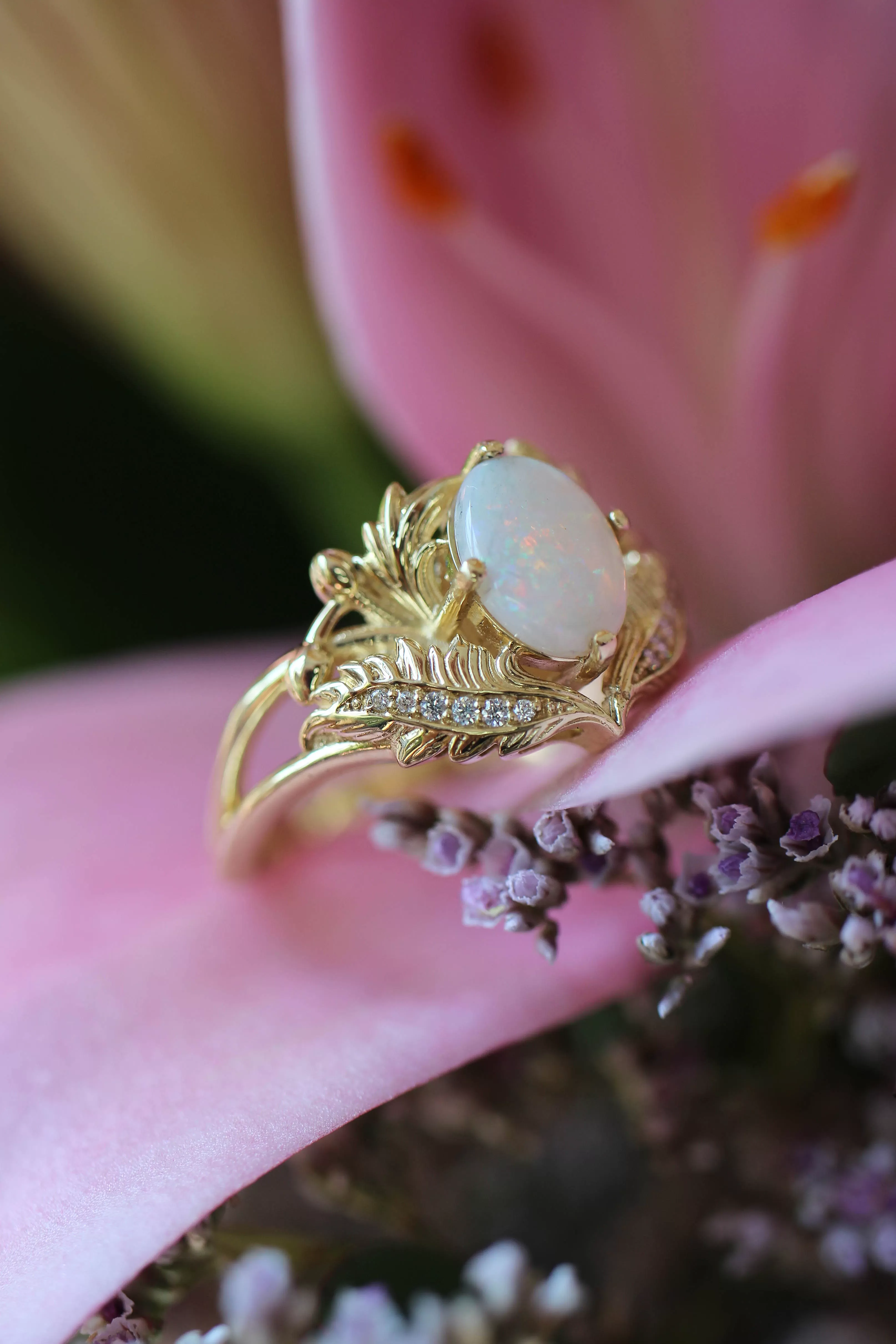 Adonis | oval gemstone setting