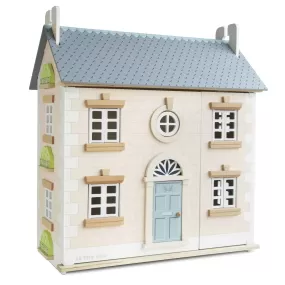 Bay Tree Wooden Dolls House