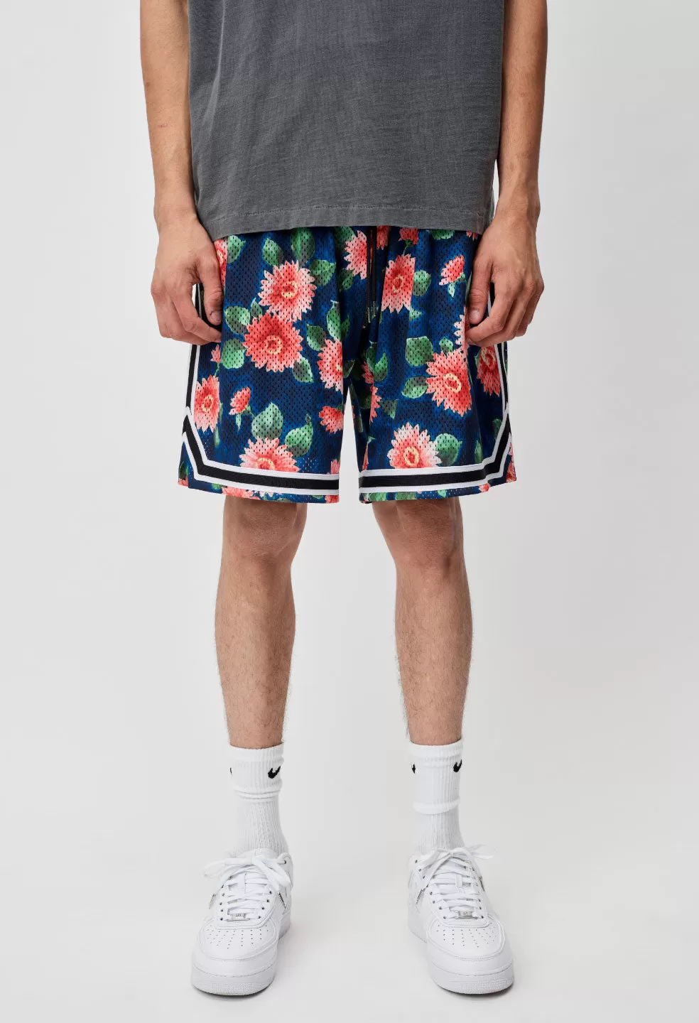 Game Shorts / Midnight Bloom