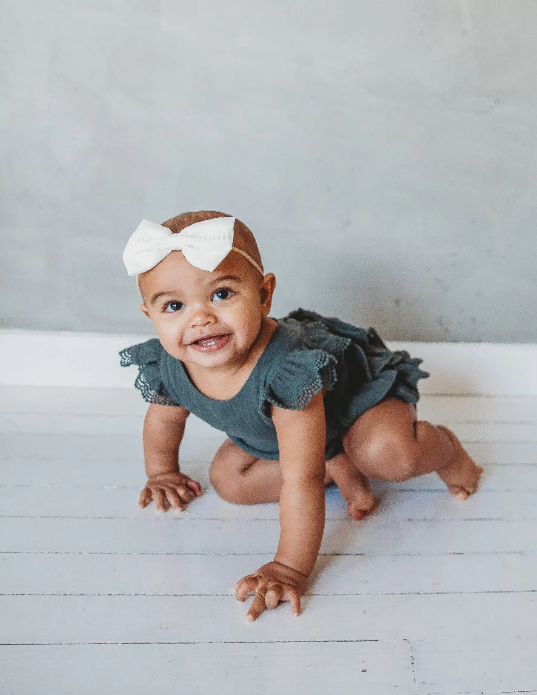 Nova Textured Cotton Bow - White