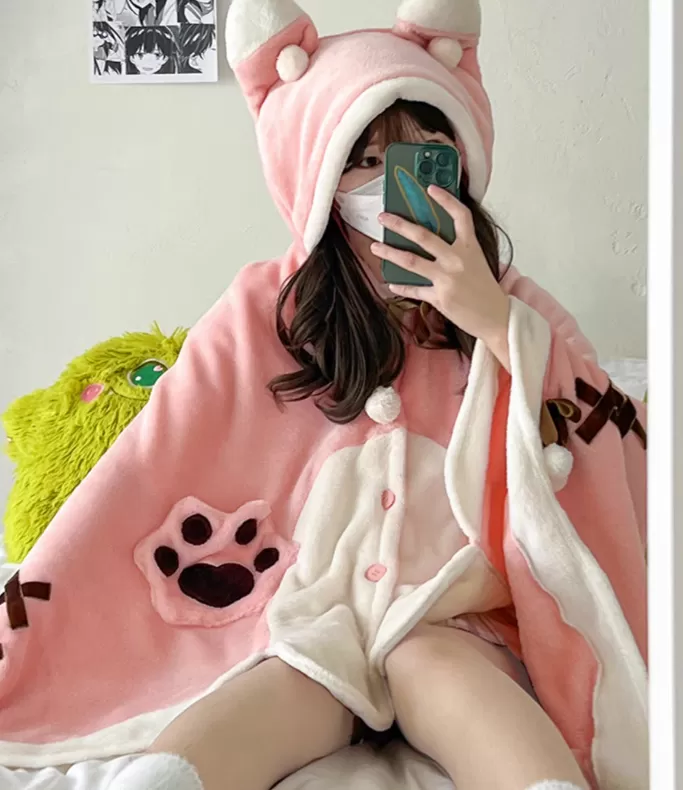 Pink Fox Cloak Shawl PN6063