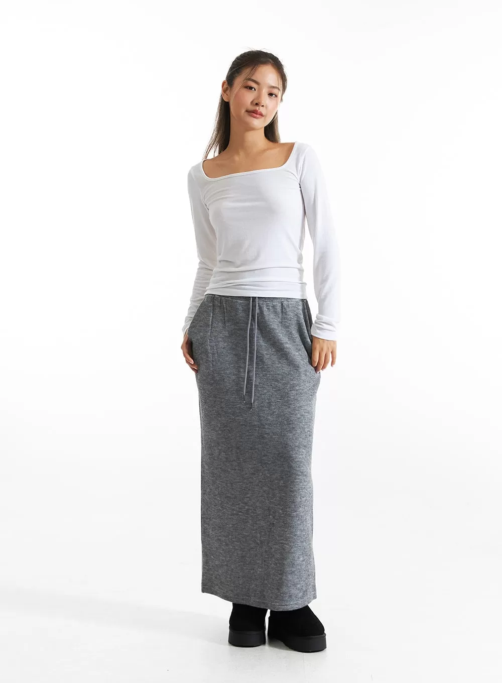 Ribbed Knit Maxi Skirt CO313