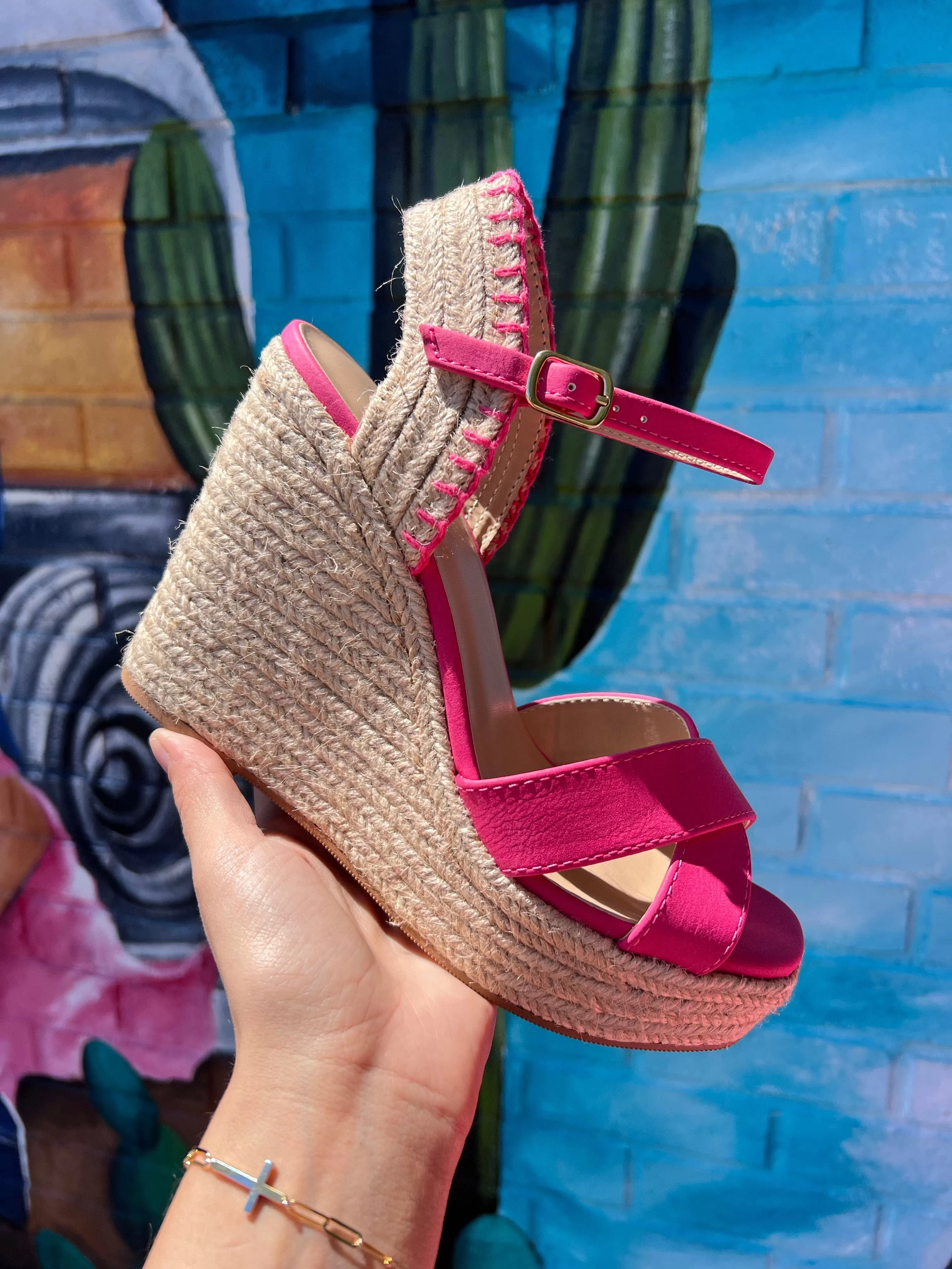 The Lorita Wedge