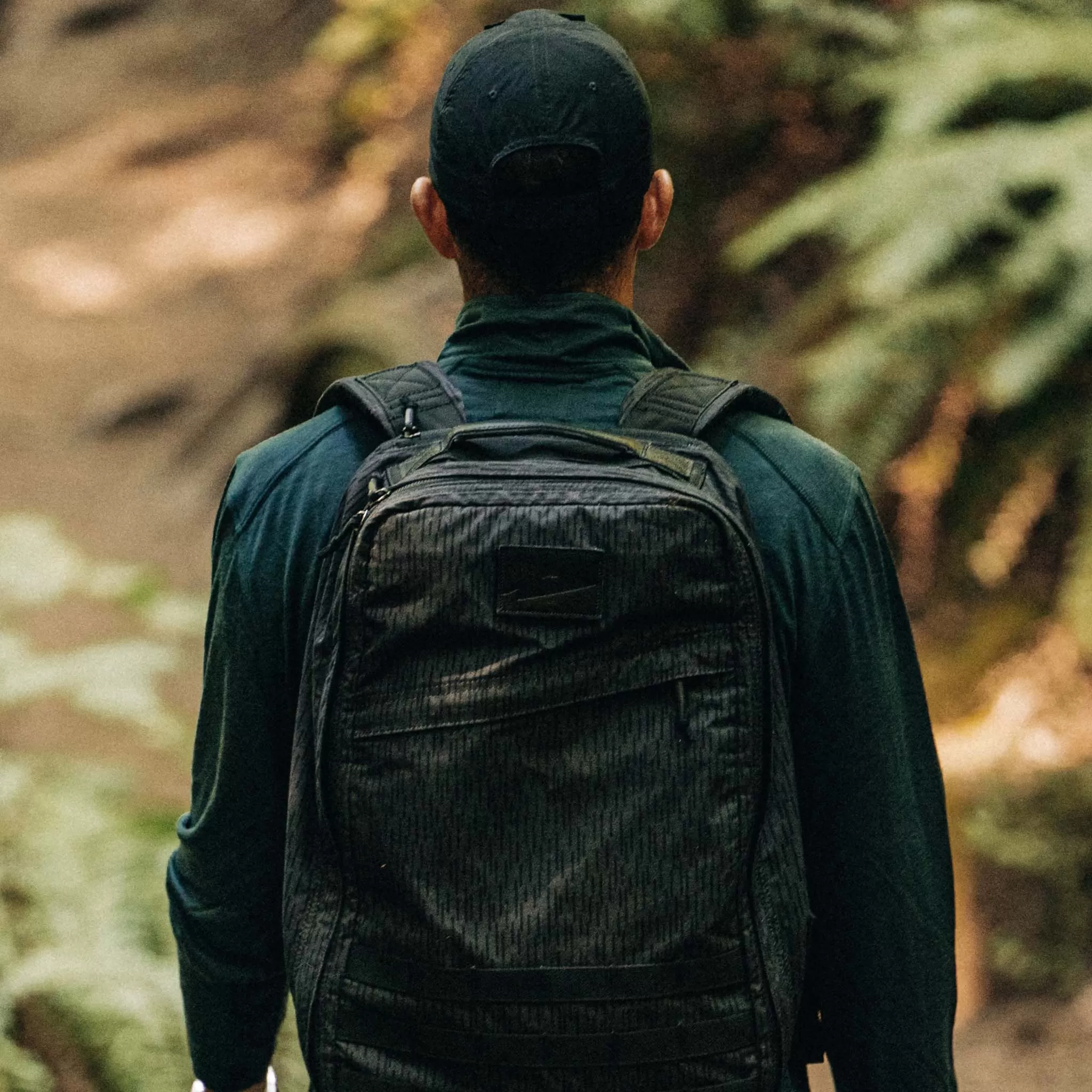 The Merino Half Zip in Forest