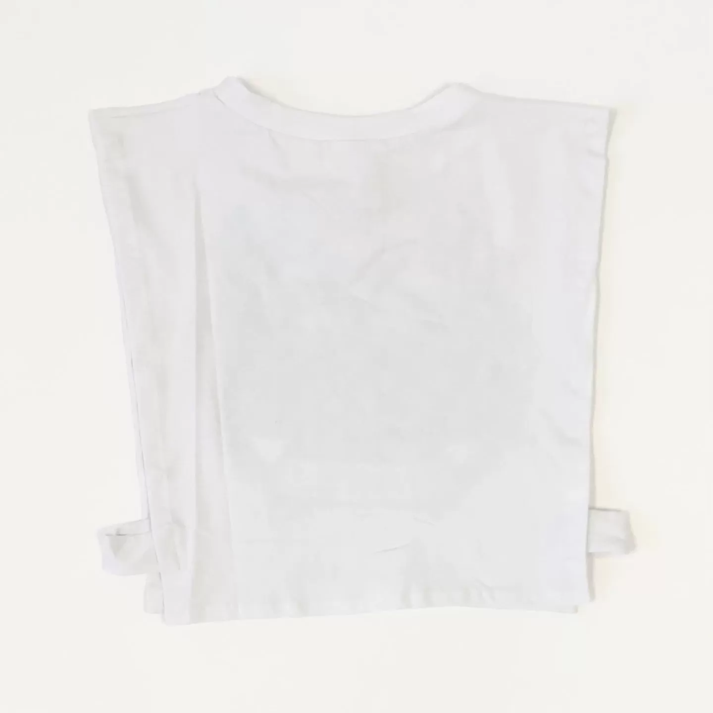 Women's Knitted Exposed Side Graphic Crop Top